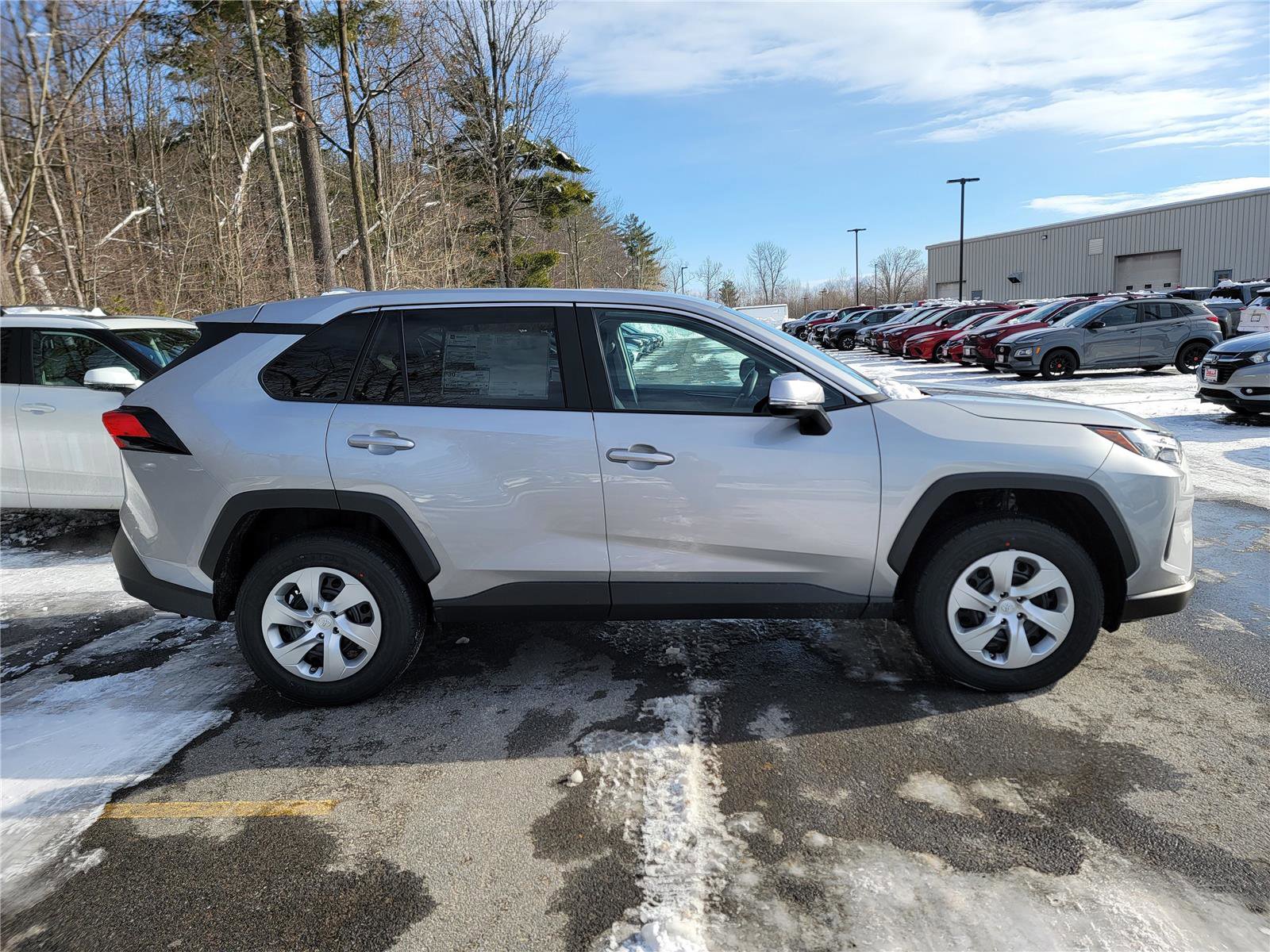 New 2025 Toyota RAV4 LE image 4