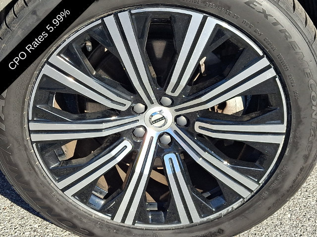 Certified 2025 Volvo XC90 B5 Core w/ Climate Package AWD/4WD image 10