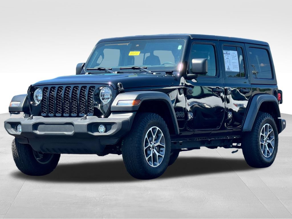Used 2024 Jeep Wrangler Unlimited Sport AWD/4WD image 3