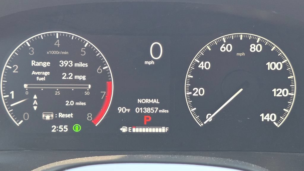 Certified 2025 Honda Pilot Touring image 32