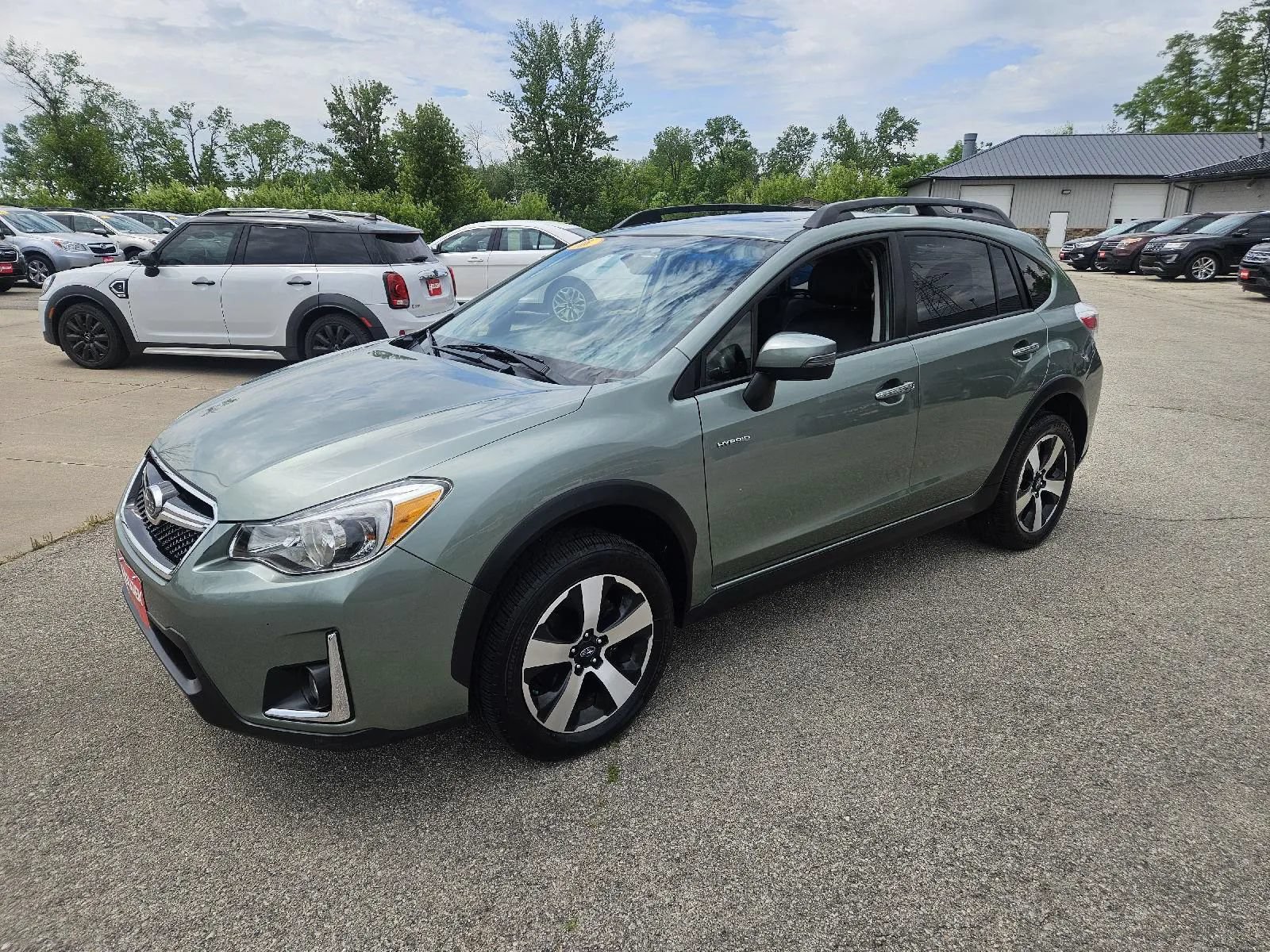 Used 2016 Subaru Crosstrek Touring AWD/4WD image 3