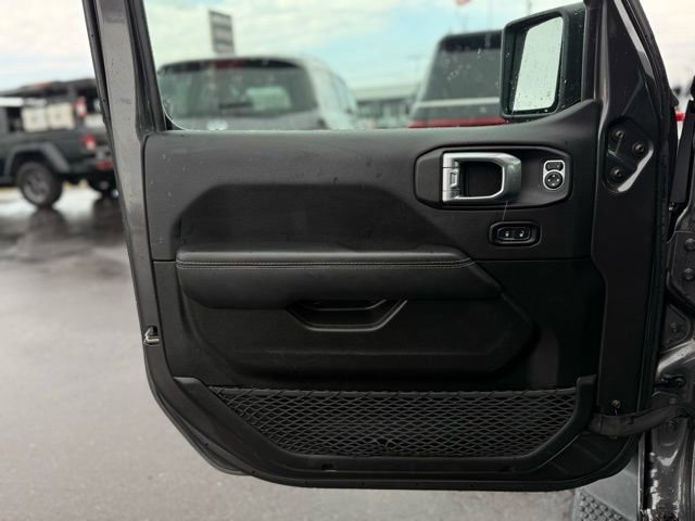 Used 2022 Jeep Wrangler Unlimited Sahara image 10