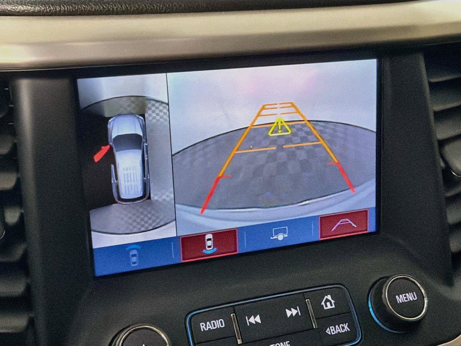 Used 2017 GMC Acadia Denali w/ Technology Package FWD image 21