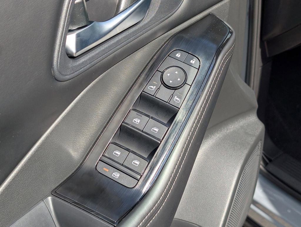 New 2026 Nissan Rogue SV image 15