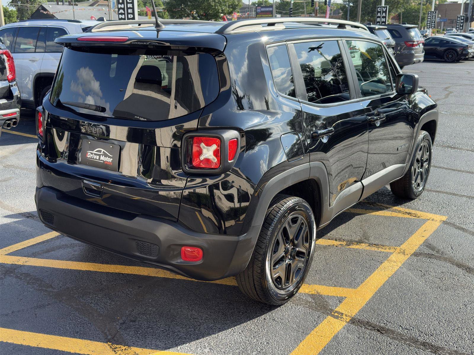 Used 2019 Jeep Renegade Sport AWD/4WD image 10