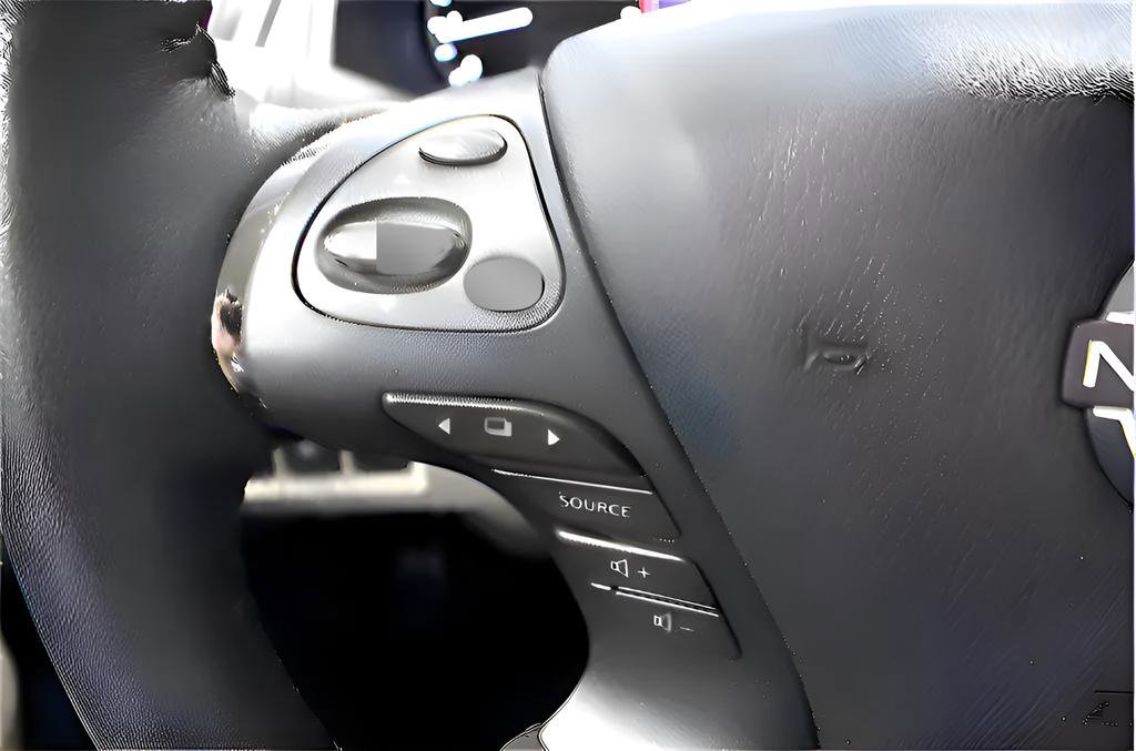 Used 2024 Nissan Murano SL FWD image 15