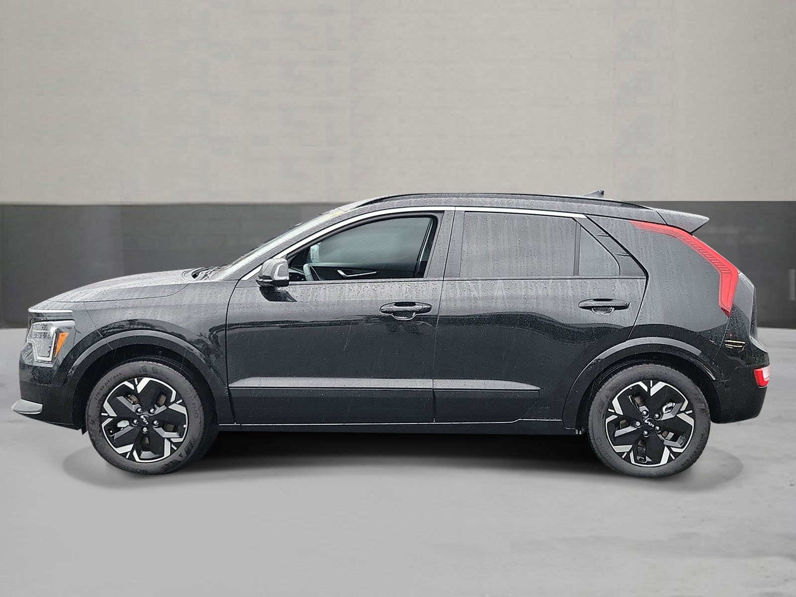 Used 2025 Kia Niro Wind image 3