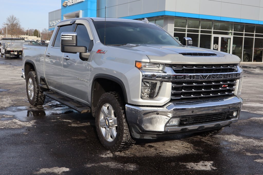 Used 2021 Chevrolet Silverado 2500 LTZ image 2