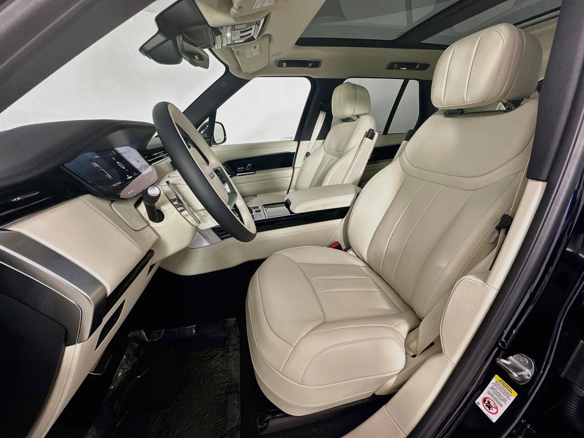 New 2027 Land Rover Range Rover SE AWD/4WD image 18