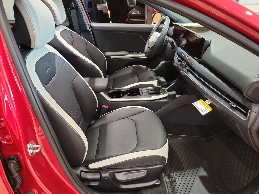New 2026 Kia K4 GT-Line Turbo FWD image 7