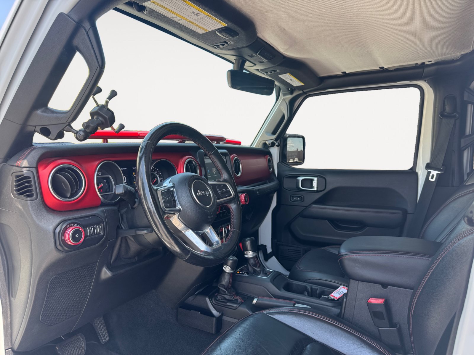Used 2020 Jeep Wrangler Unlimited Rubicon AWD/4WD image 9