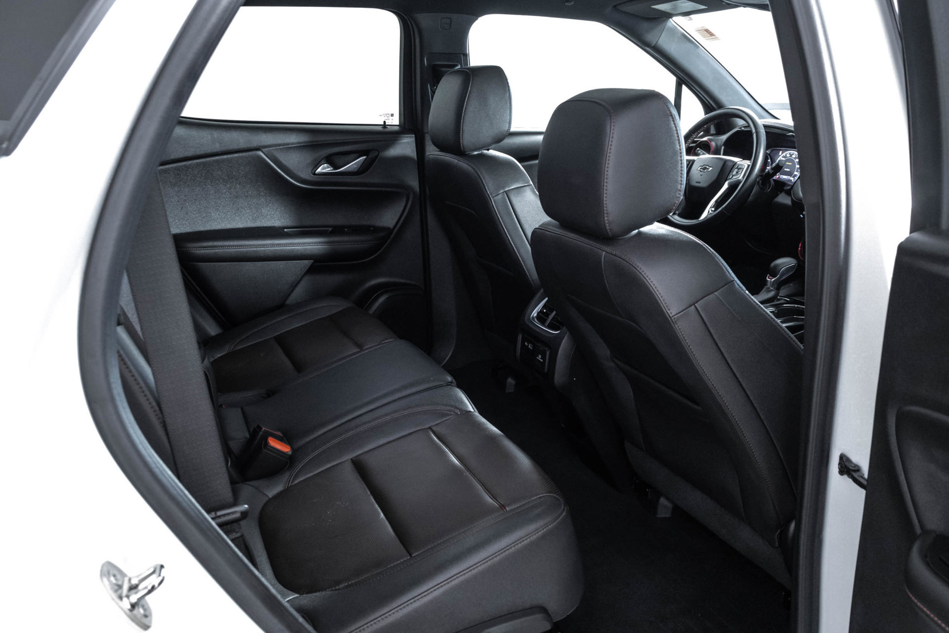 Used 2023 Chevrolet Blazer RS w/ Driver Confidence II Package AWD/4WD image 43