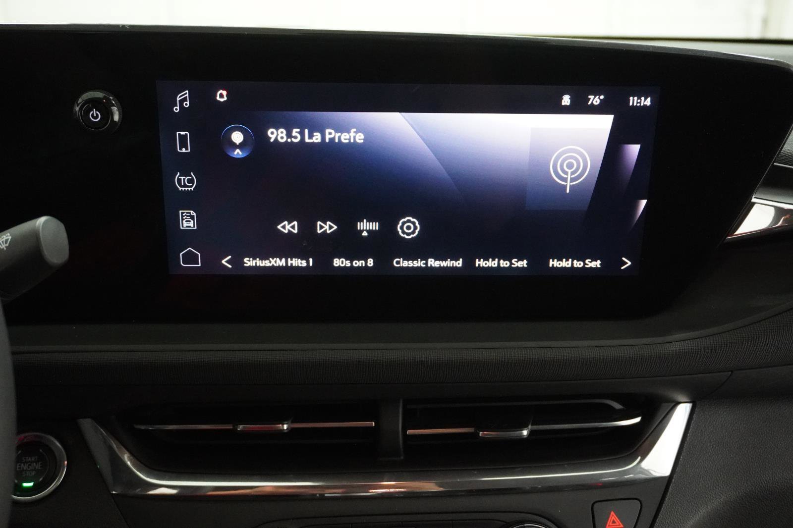 Used 2025 Buick Envista Preferred w/ Convenience II Package image 25