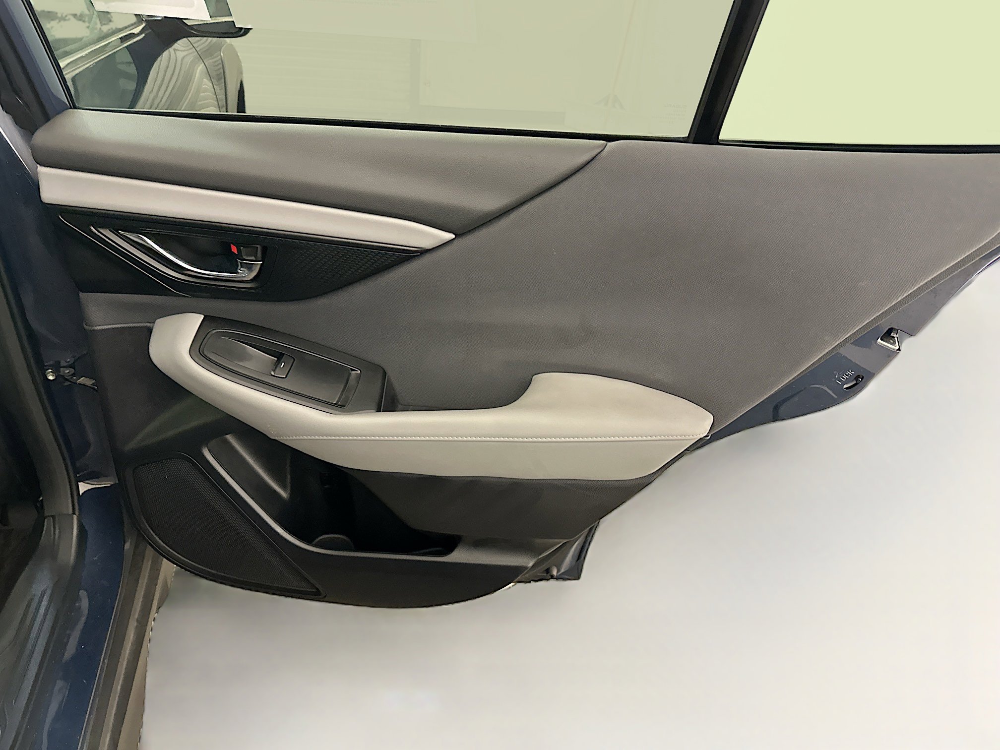 Used 2024 Subaru Outback Premium image 30