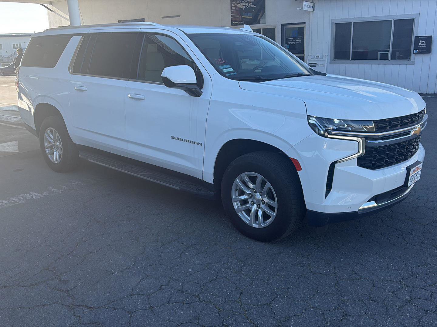 Used 2022 Chevrolet Suburban LS w/ Driver Alert Package image 6