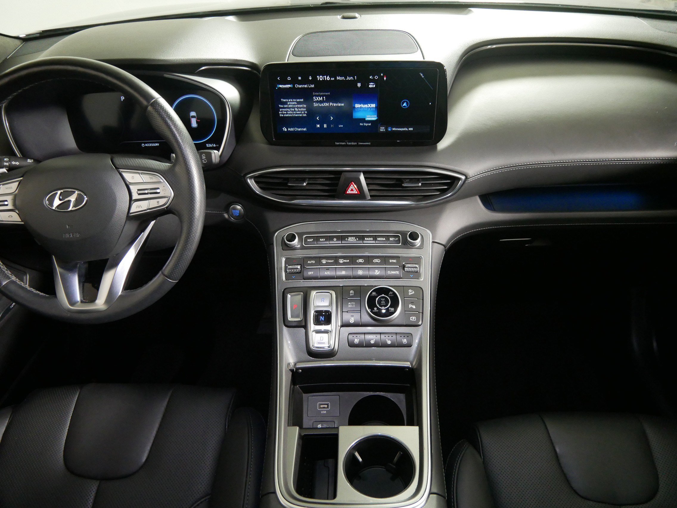 Used 2023 Hyundai Santa Fe Calligraphy AWD/4WD image 10