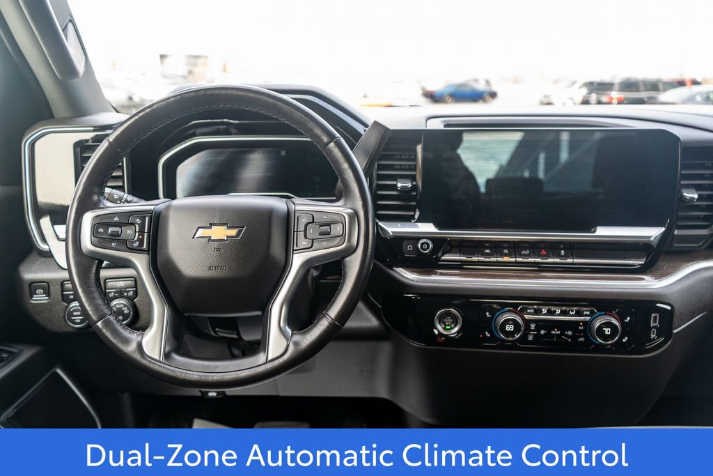 Used 2022 Chevrolet Silverado 1500 LT image 15