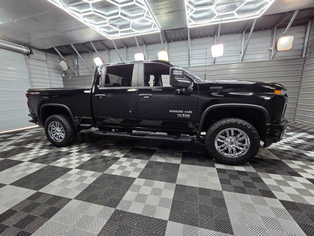 Used 2022 Chevrolet Silverado 2500 Custom w/ Custom Convenience Package AWD/4WD image 9