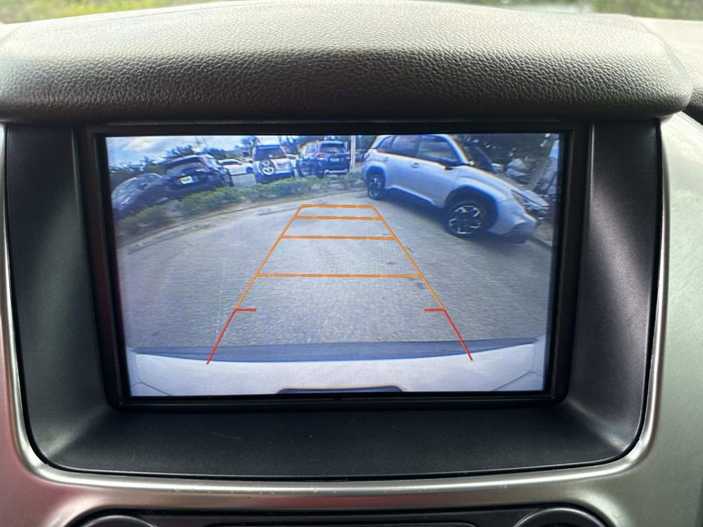 Used 2017 Chevrolet Tahoe LT w/ Luxury Package AWD/4WD image 33