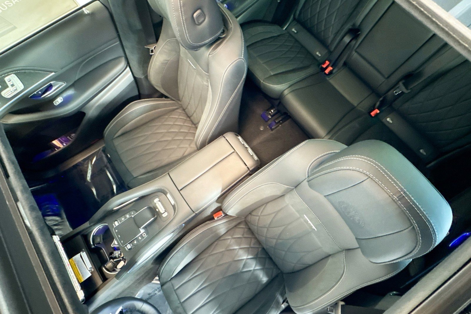 New 2026 Mercedes-Benz GLS 63 AMG 4MATIC image 19