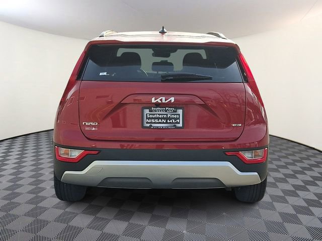 Certified 2023 Kia Niro LX image 6