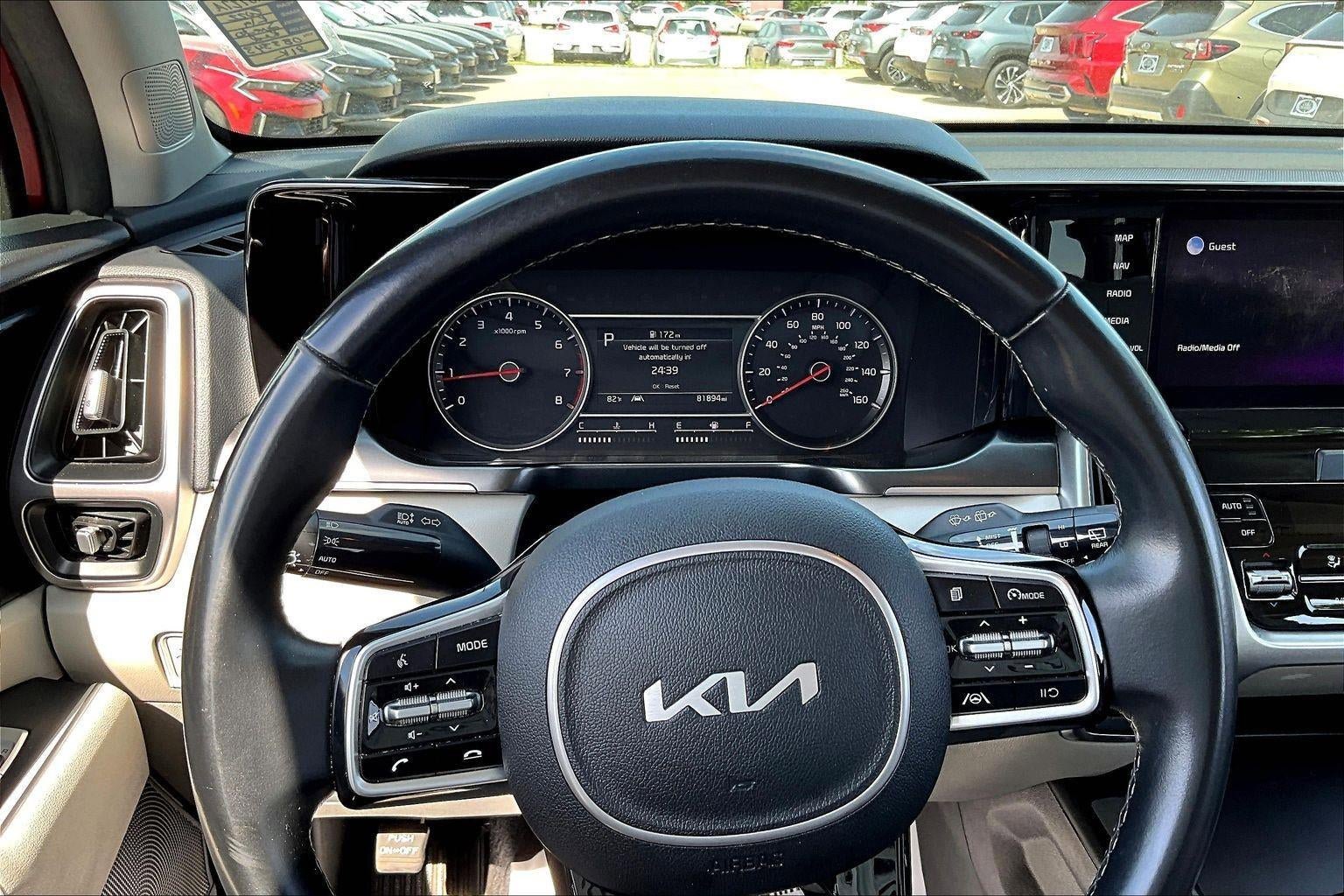 Used 2022 Kia Sorento S FWD image 13
