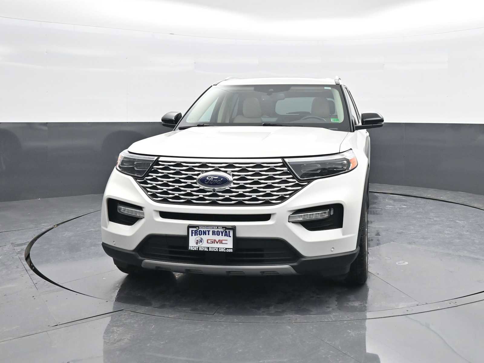 Used 2021 Ford Explorer Platinum w/ Equipment Group 601A image 3