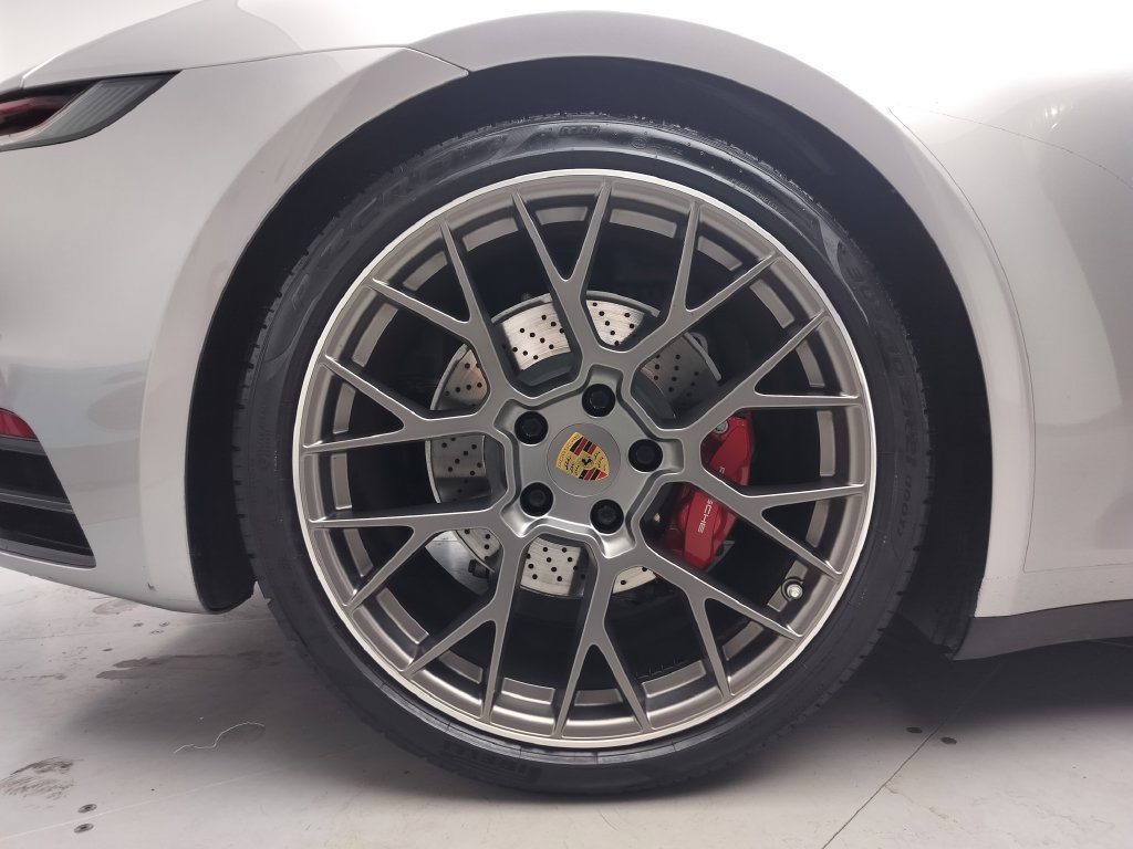 Certified 2020 Porsche 911 Carrera S RWD image 27