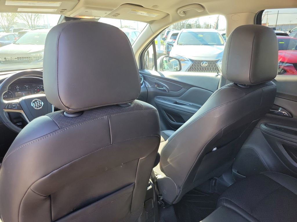 Used 2022 Buick Encore Preferred w/ Safety Package II image 13