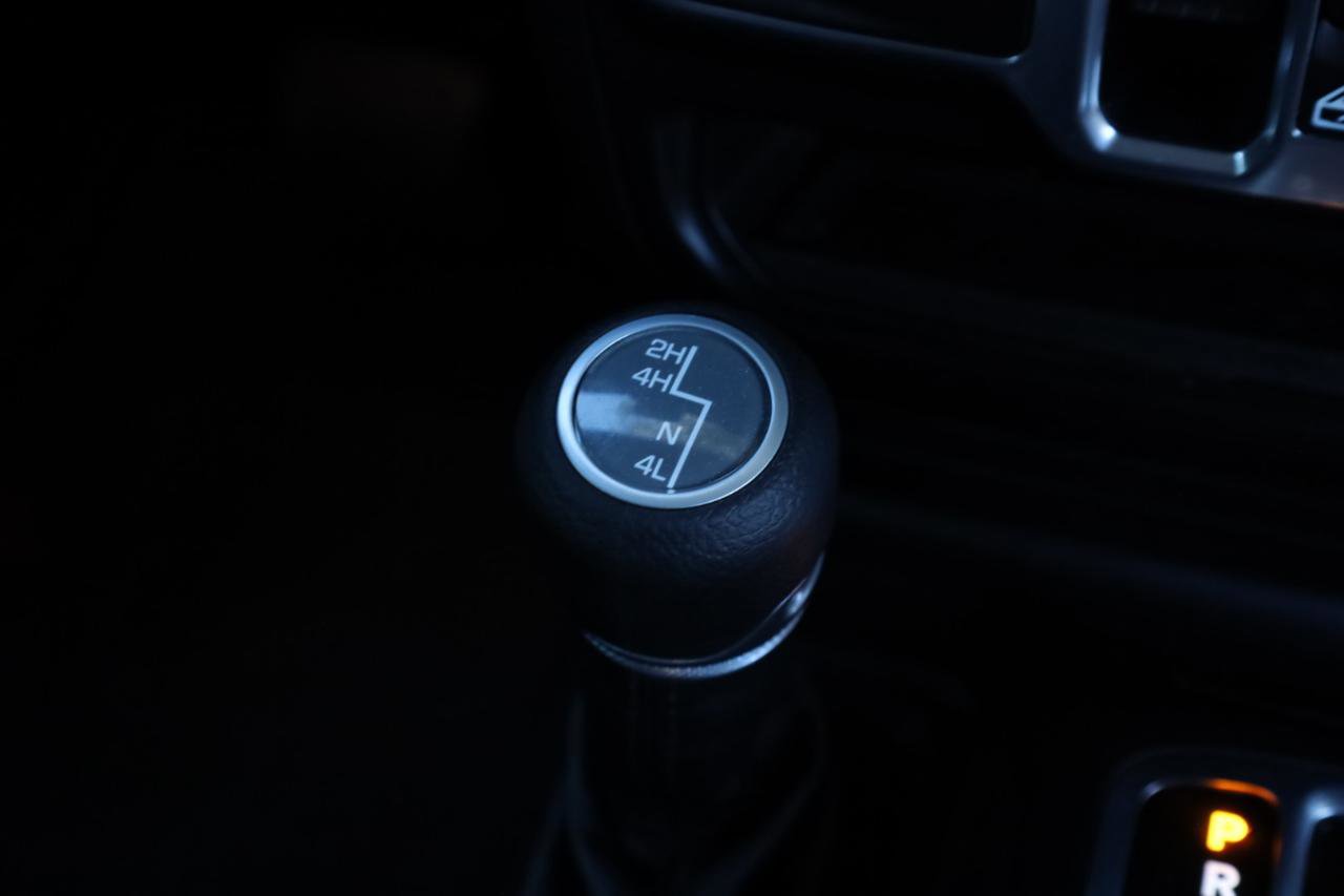 Used 2018 Jeep Wrangler Unlimited Sport S image 14