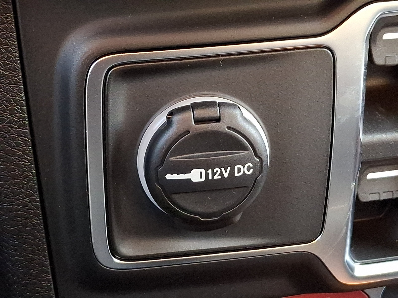 New 2026 Jeep Wrangler Unlimited Rubicon w/ Safety Group AWD/4WD image 16