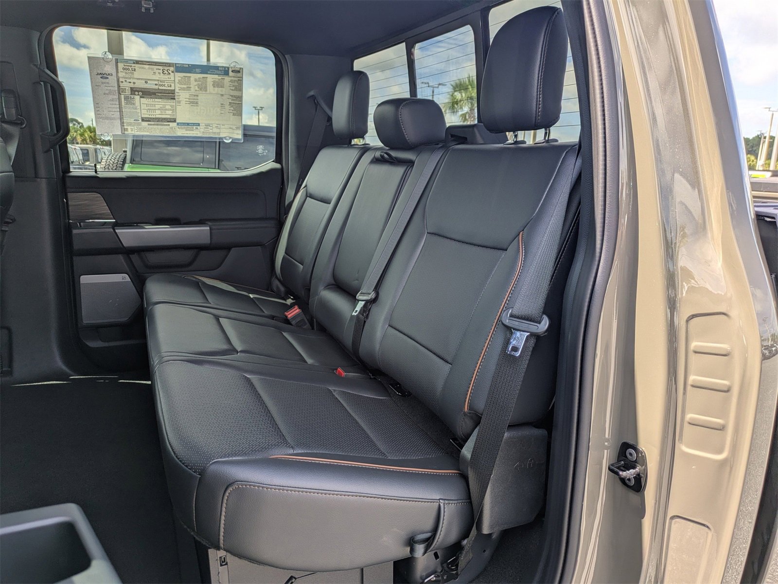 New 2025 Ford F150 Lariat w/ Equipment Group 502A High image 13