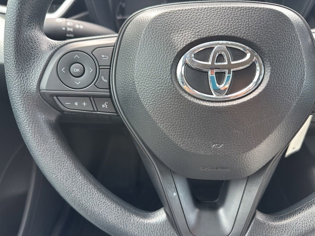 Certified 2025 Toyota Corolla LE FWD image 14