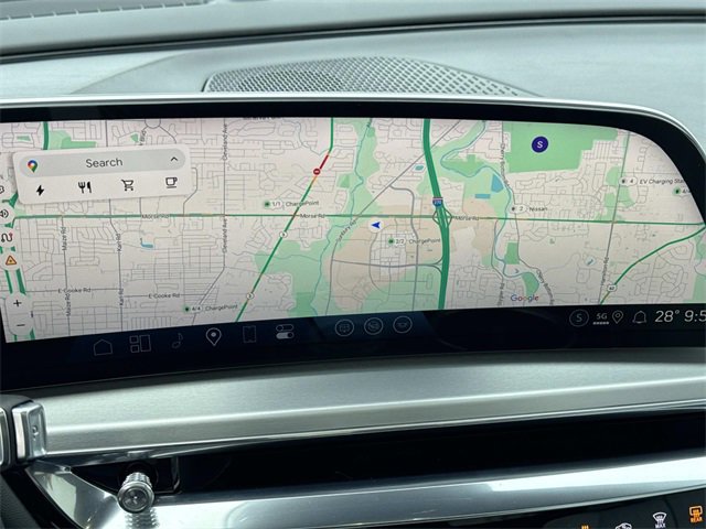 Certified 2024 Cadillac Lyriq Luxury image 20