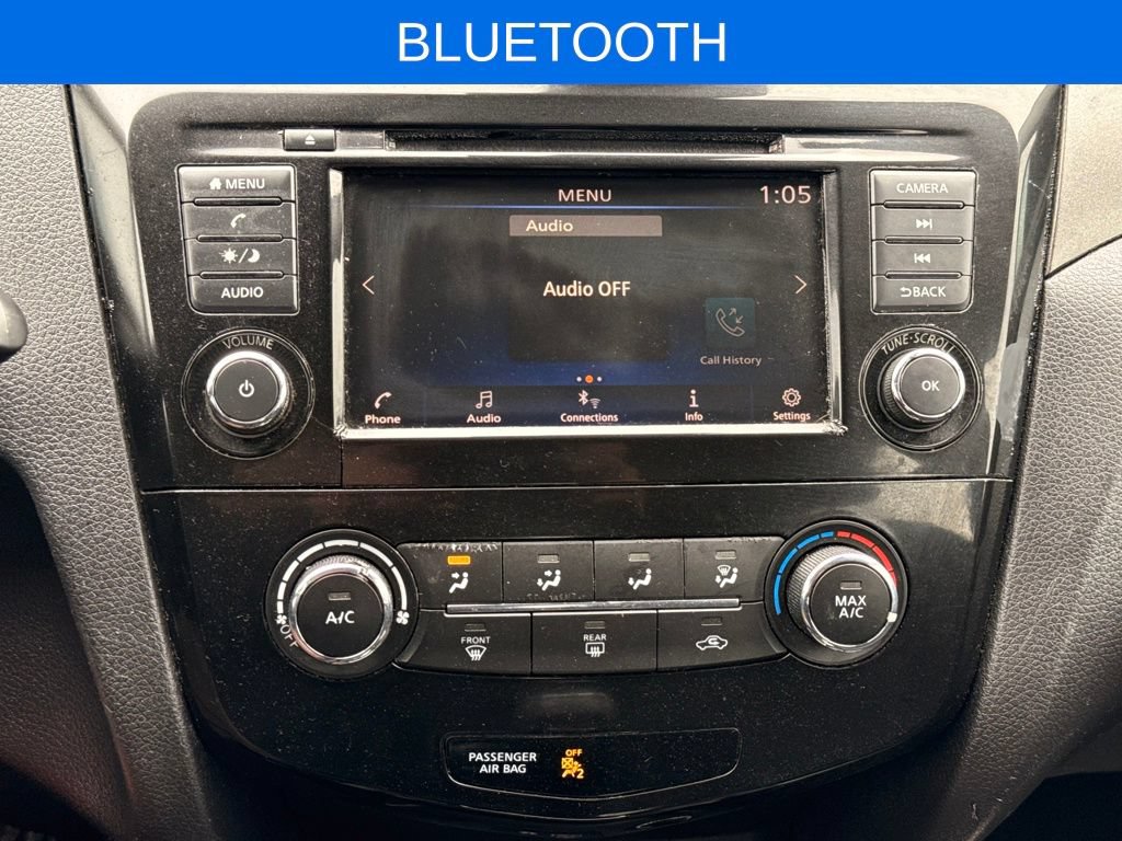 Used 2020 Nissan Rogue Sport S FWD video 3
