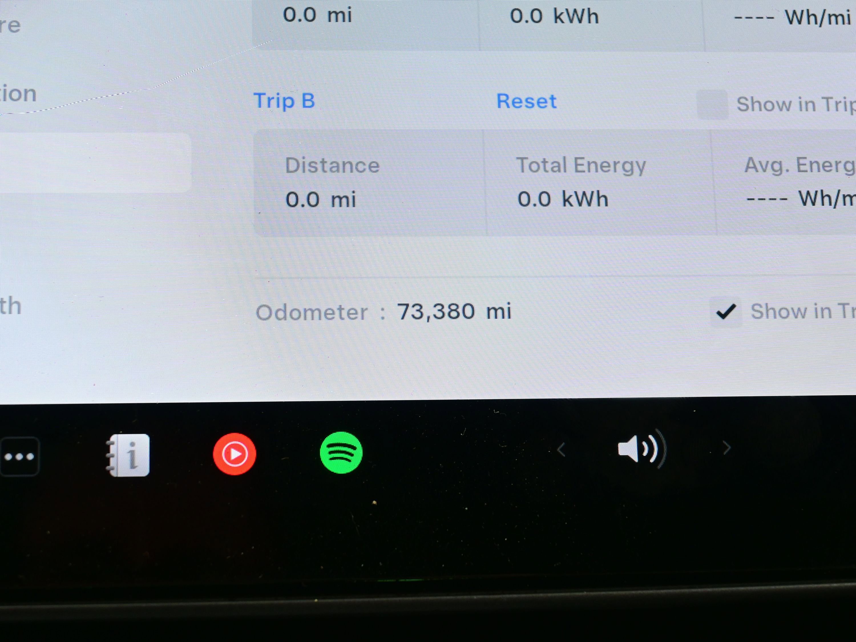 Used 2021 Tesla Model 3 Standard Range Plus image 22