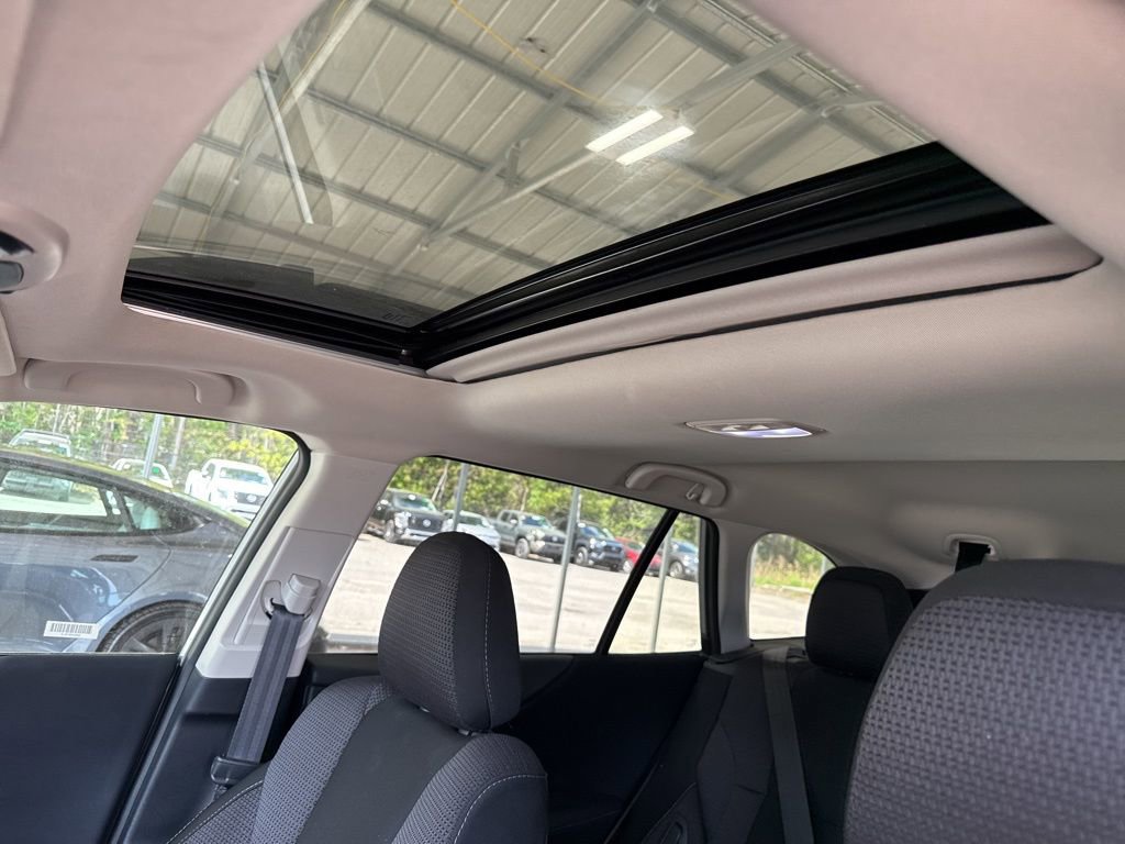 Used 2025 Subaru Outback Premium image 7