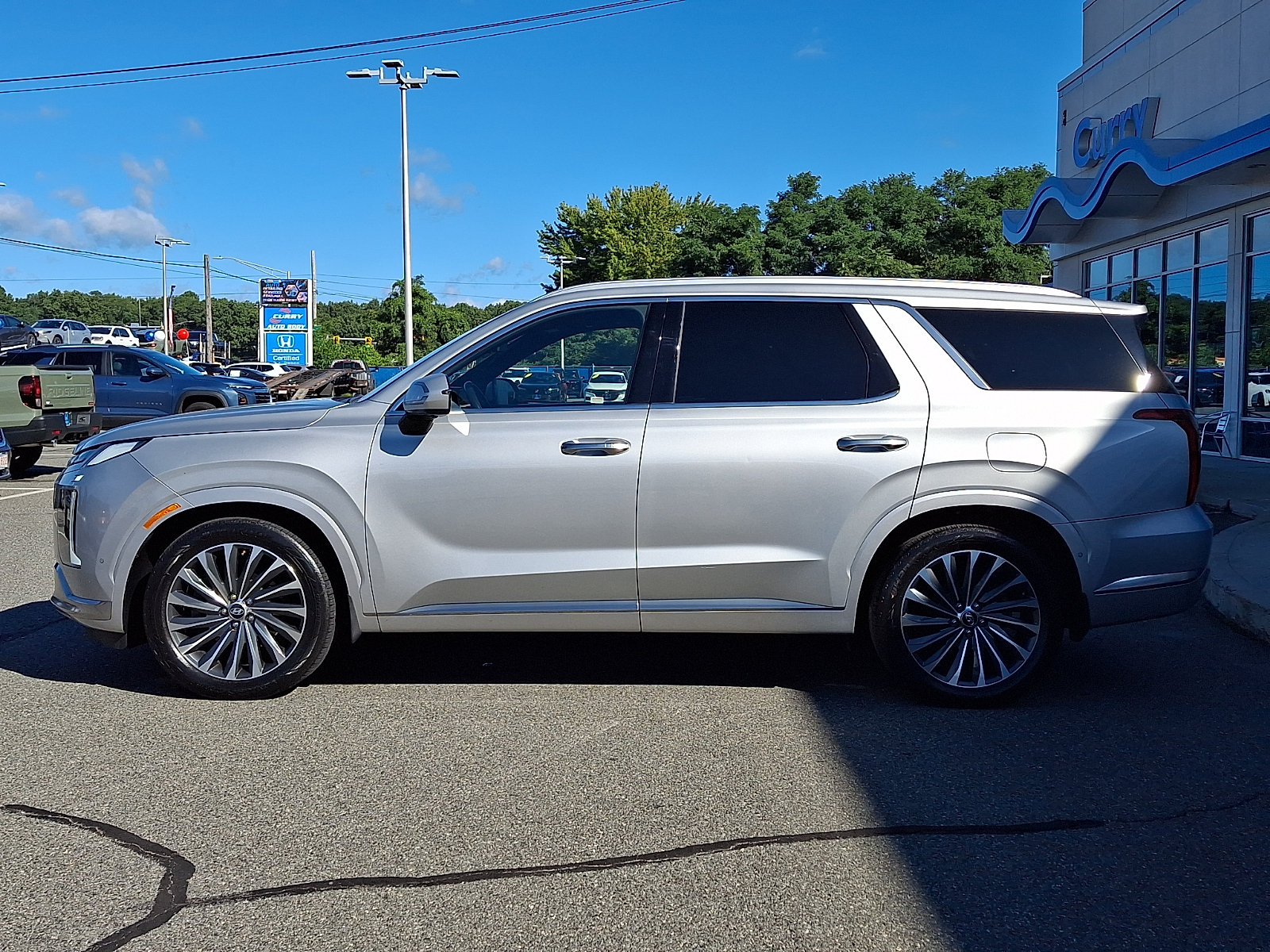 Used 2024 Hyundai Palisade Calligraphy AWD/4WD image 7