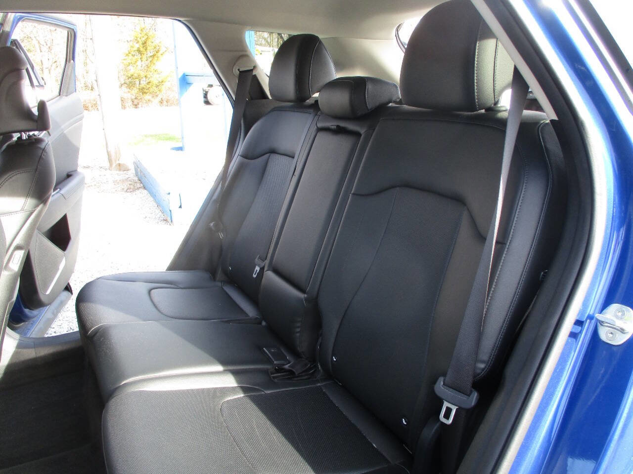 Used 2023 Kia Sportage EX image 28