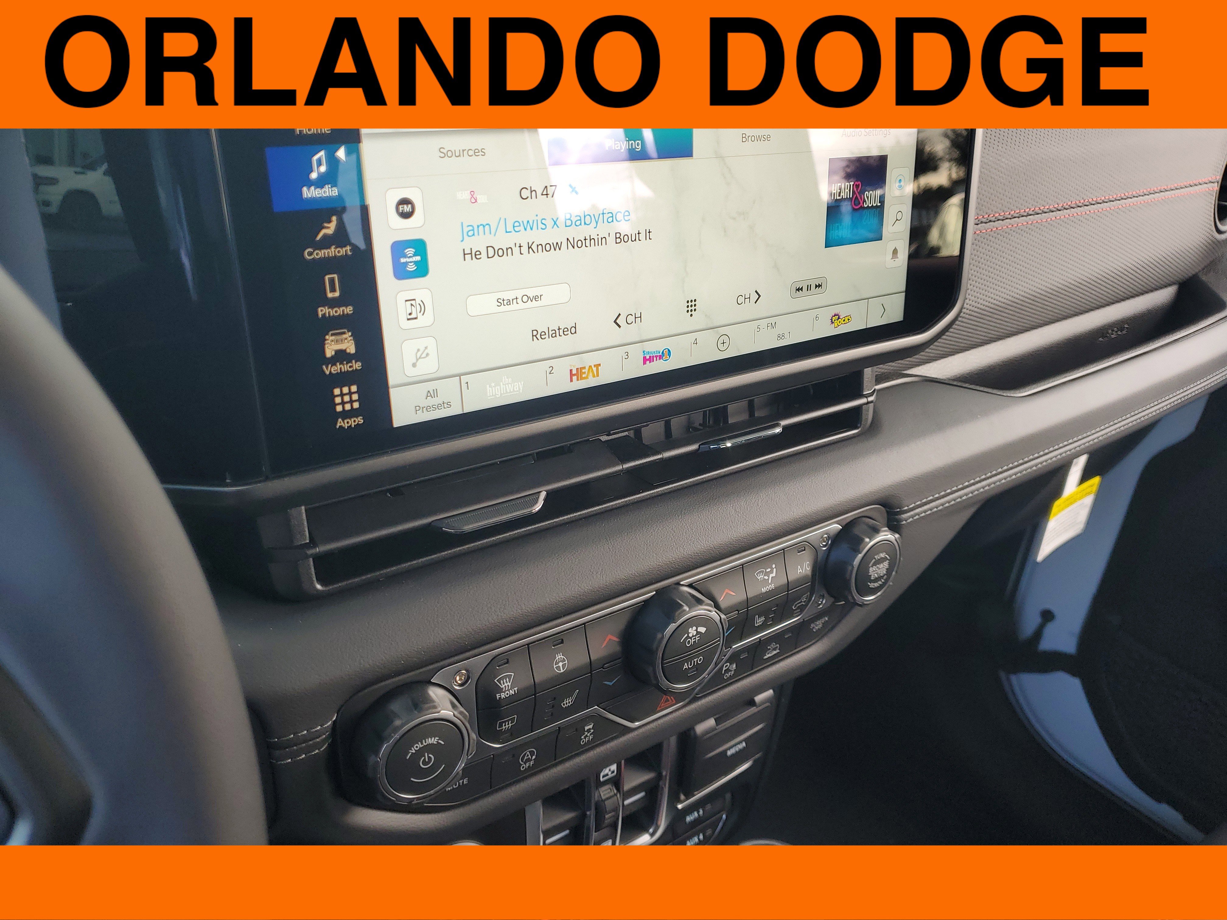 New 2026 Jeep Wrangler Unlimited Rubicon image 17