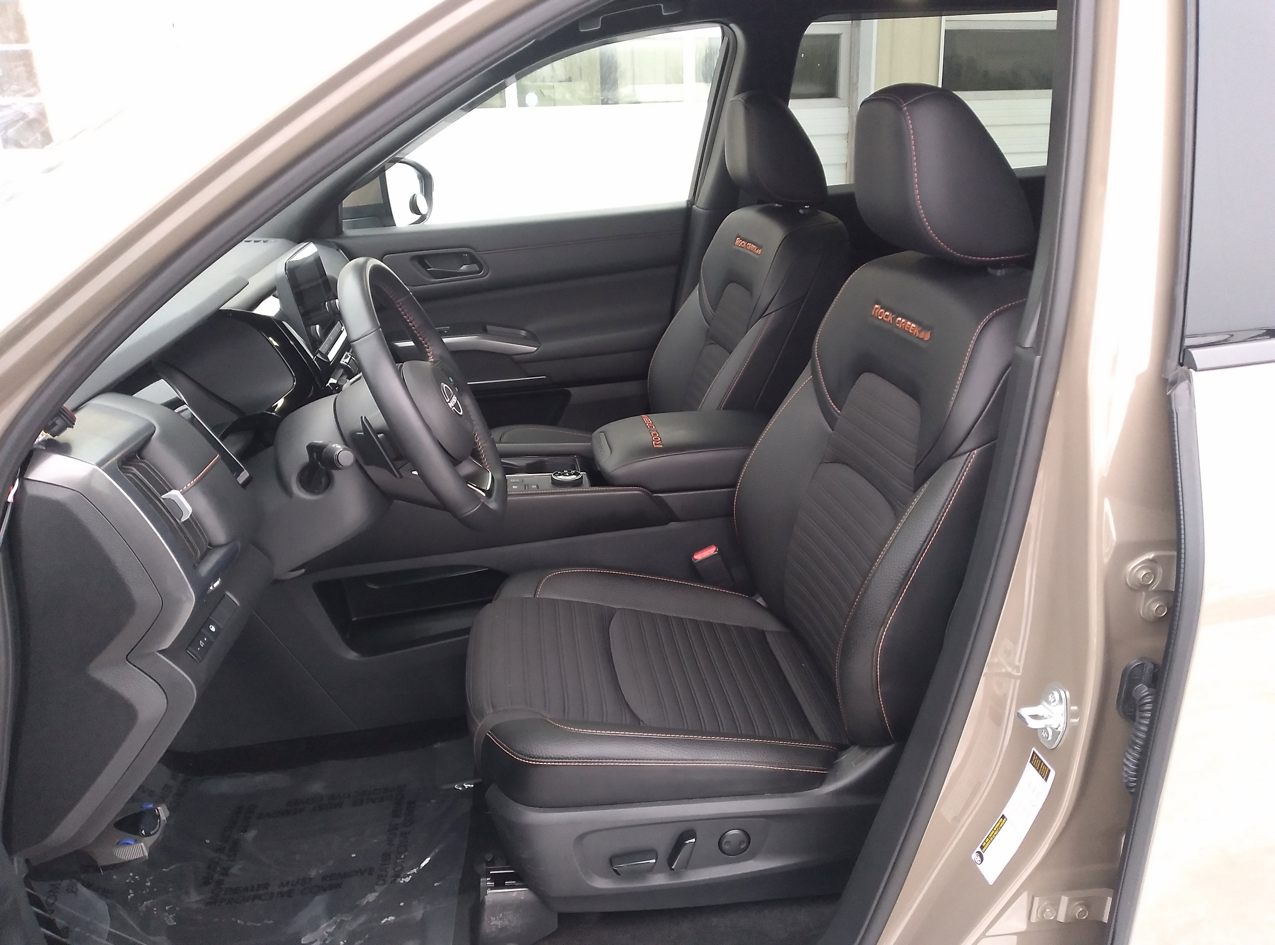 Used 2024 Nissan Pathfinder Rock Creek image 17