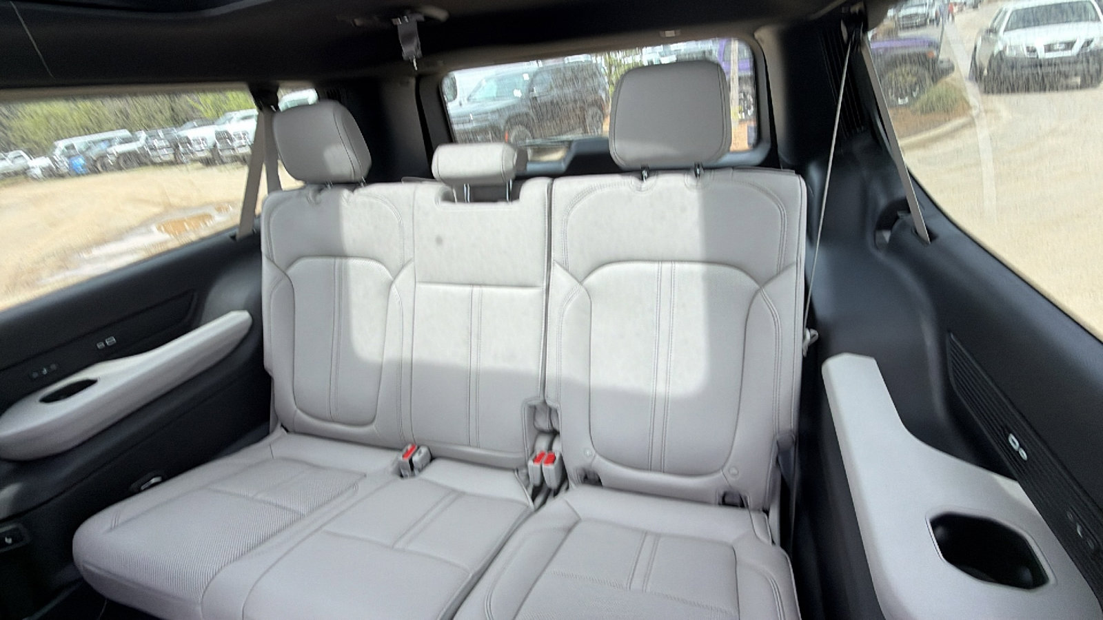 New 2026 Jeep Grand Wagoneer L 4WD image 21