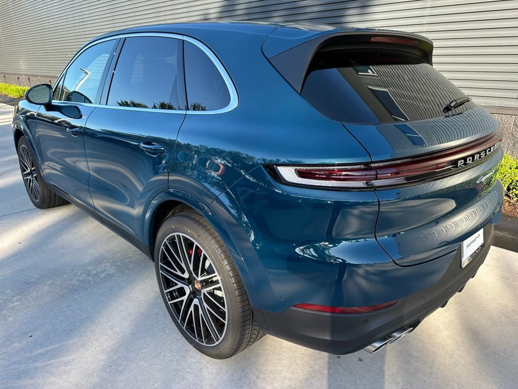 Used 2026 Porsche Cayenne S AWD/4WD image 2