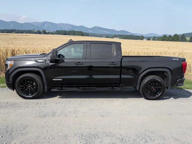 Used 2022 GMC Sierra 1500 Elevation w/ LPO, Elevation Black Package image 3