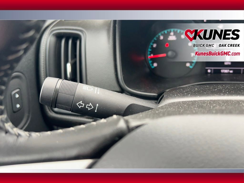 Used 2022 GMC Canyon Elevation image 21