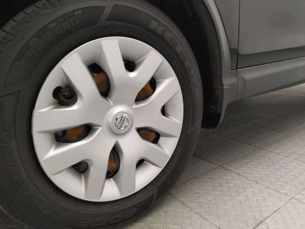 Used 2020 Nissan Rogue Sport S FWD image 31