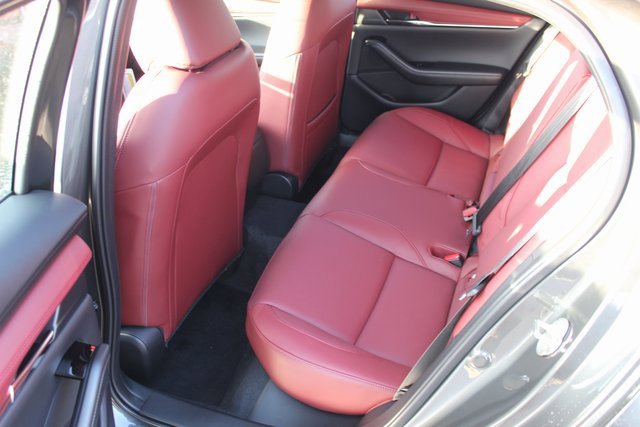 New 2026 MAZDA MAZDA3 Hatchback w/Premium Plus Pkg image 13