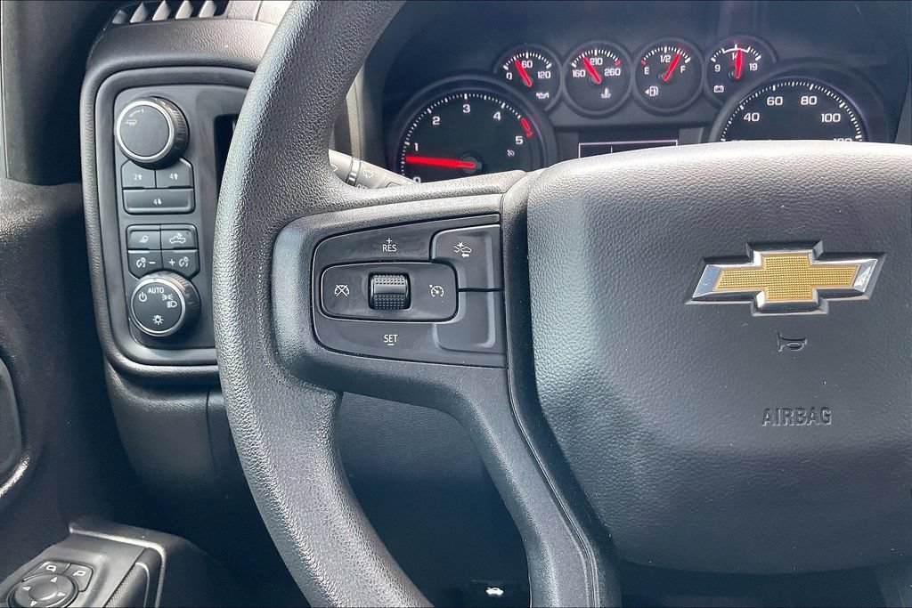 Used 2024 Chevrolet Silverado 2500 Custom w/ Custom Value Package AWD/4WD image 10