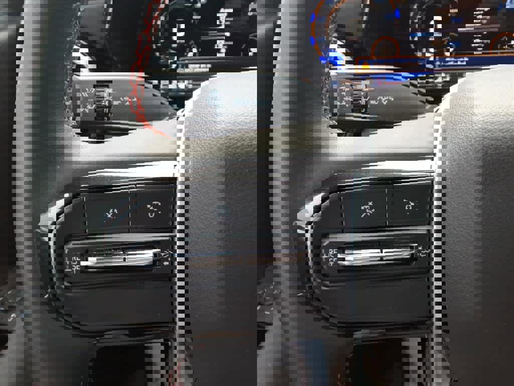 Certified 2024 Chevrolet Colorado Z71 w/ Z71 Convenience Package 2 image 14