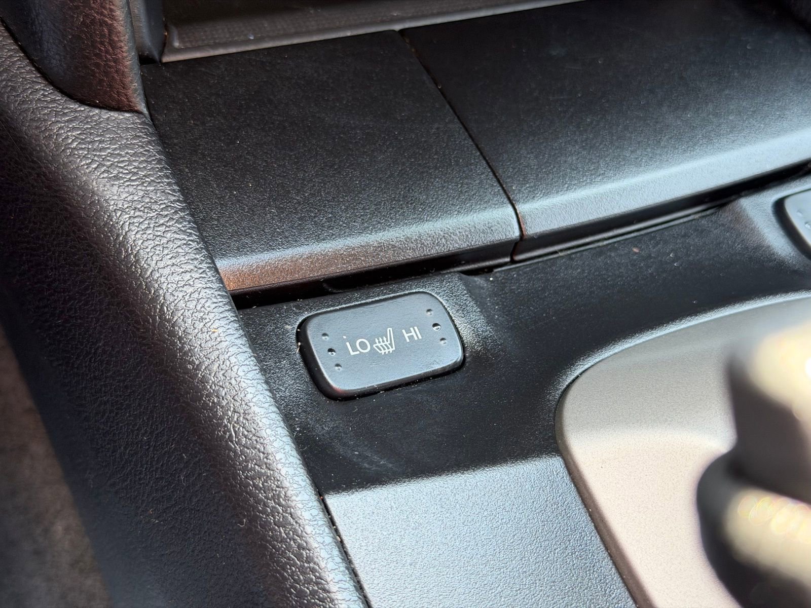 Used 2010 Honda Accord EX-L image 25